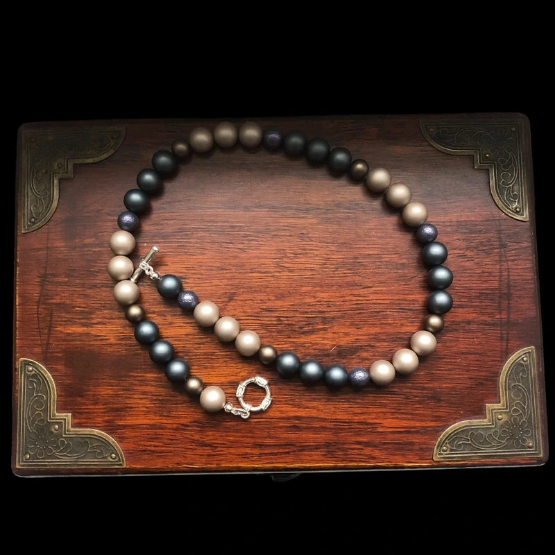 Matt Shell Pearls Beaded Necklace