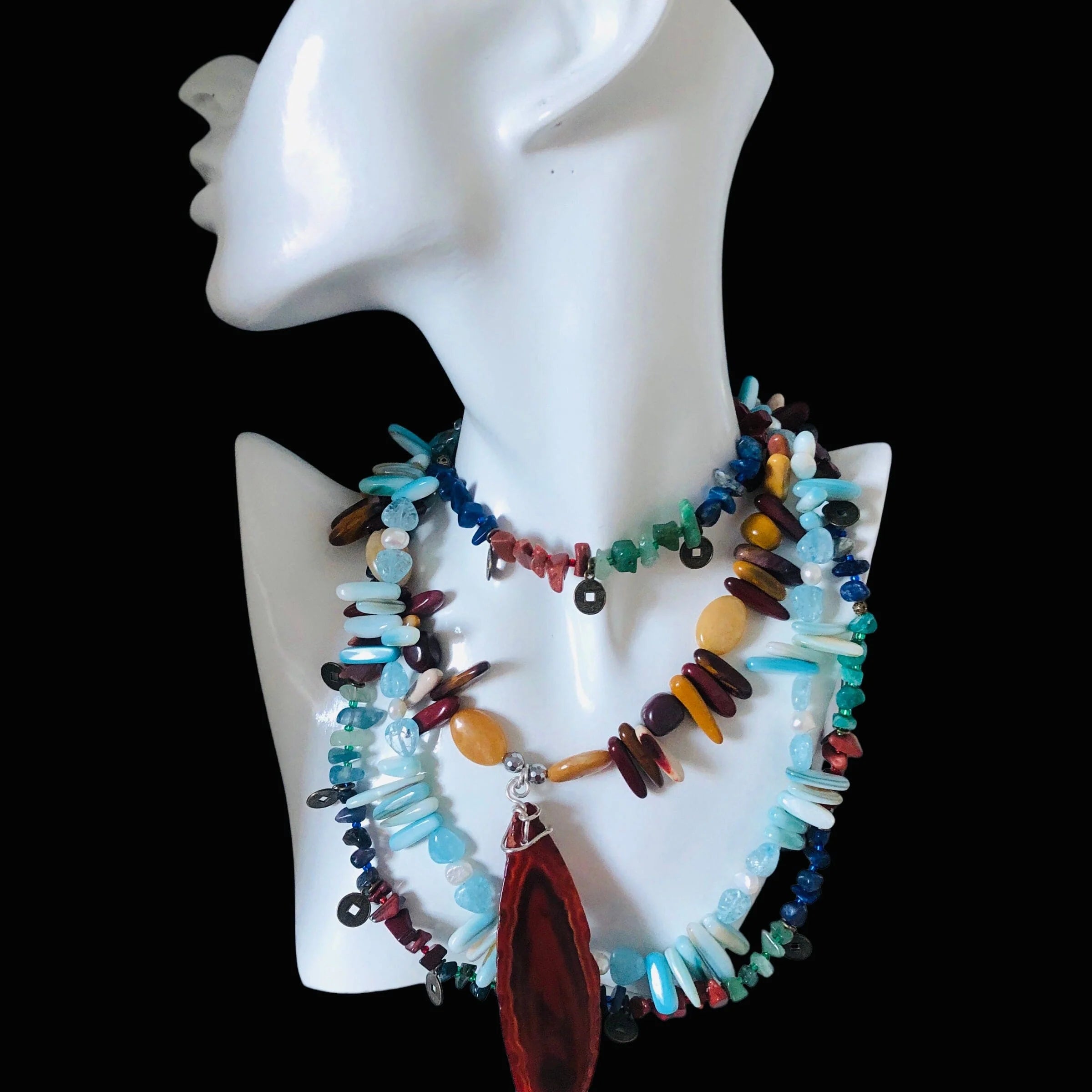Blue Mother of Pearl, Quartz and Freshwater Pearls Beaded Necklace