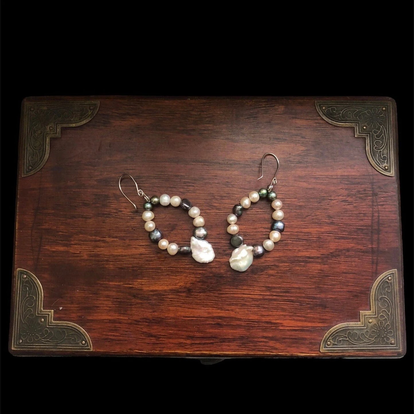 Handmade Freshwater Pearls Dangle Earrings