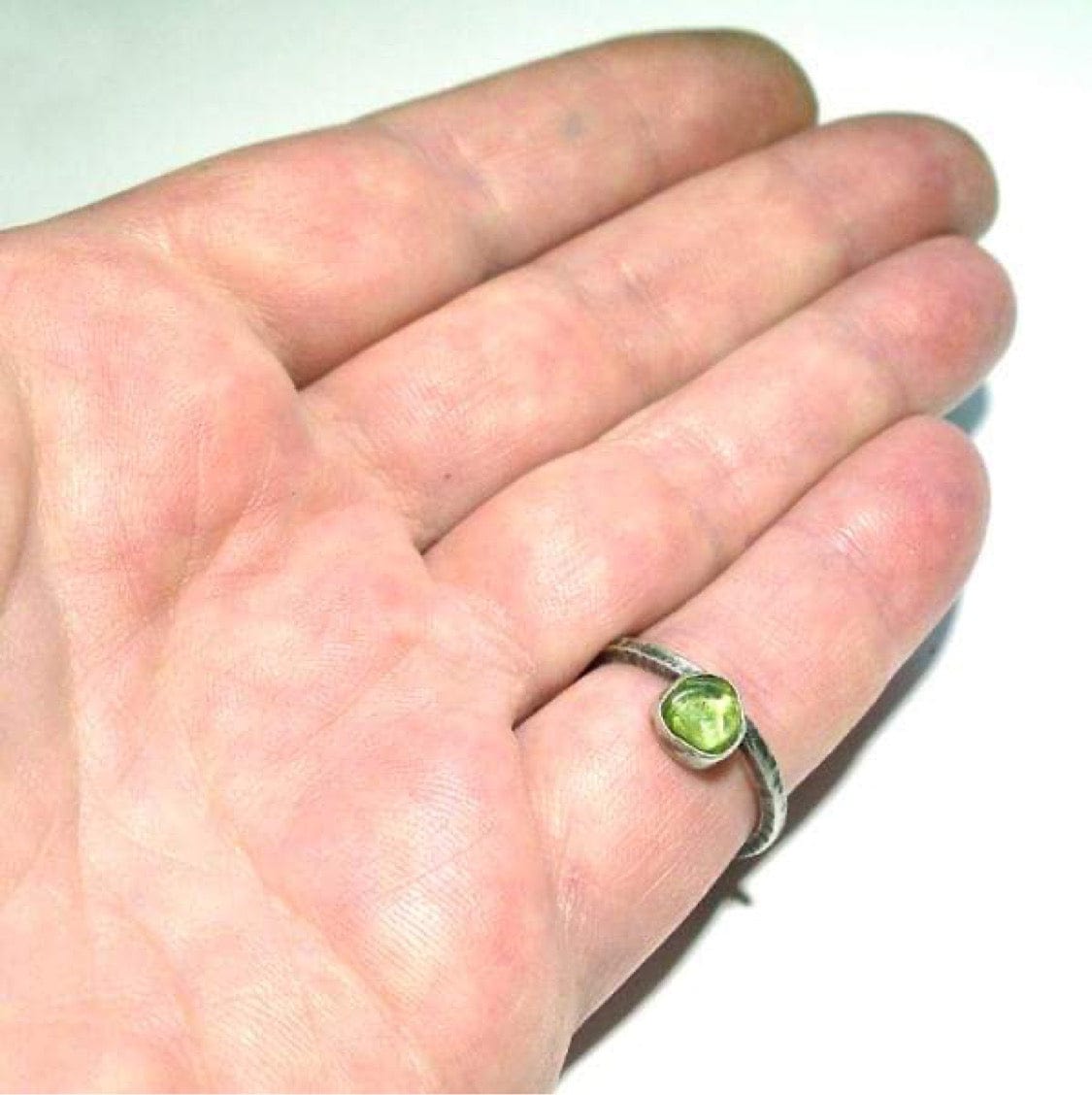Olivine Single Stone Ring BLITZ
